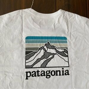 New Patagonia Men’s white short sleeve pocket logo t-shirt size L, XL, XXL